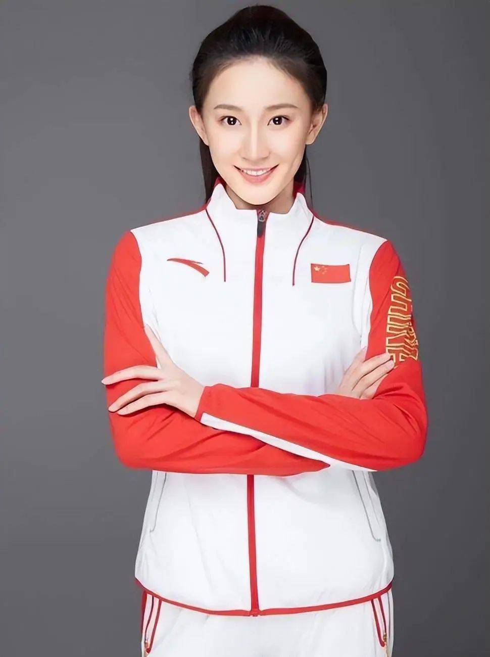体坛明星们在比赛中的表现备受赞誉