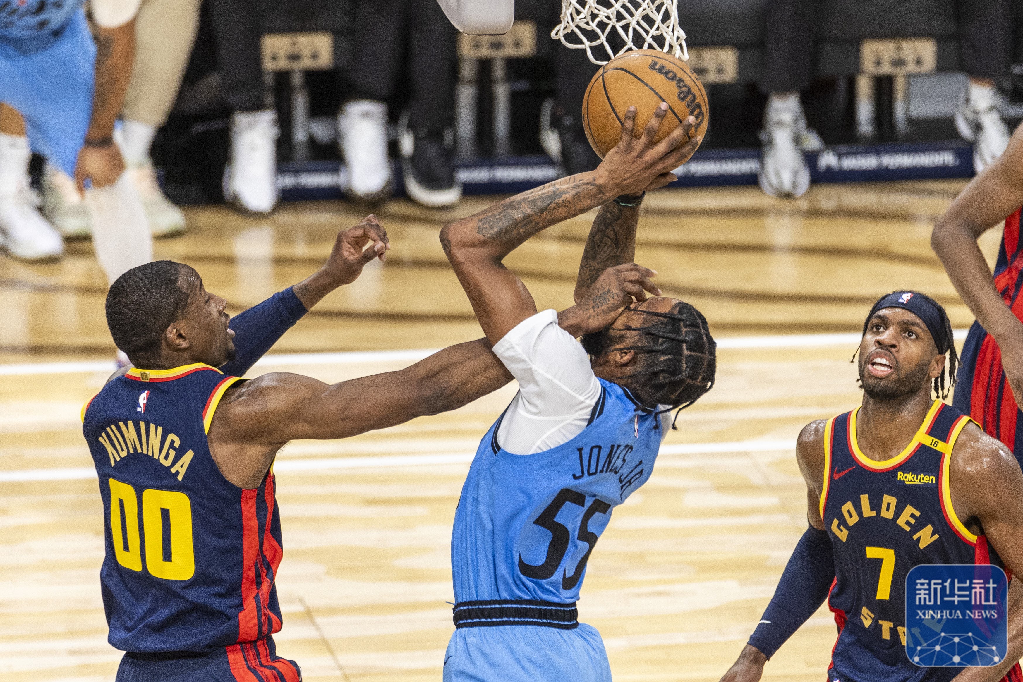 进攻防守对决将马上上演,比赛看点十足的简单介绍 进攻防守对决将马上上演,比赛看点十足的简单介绍