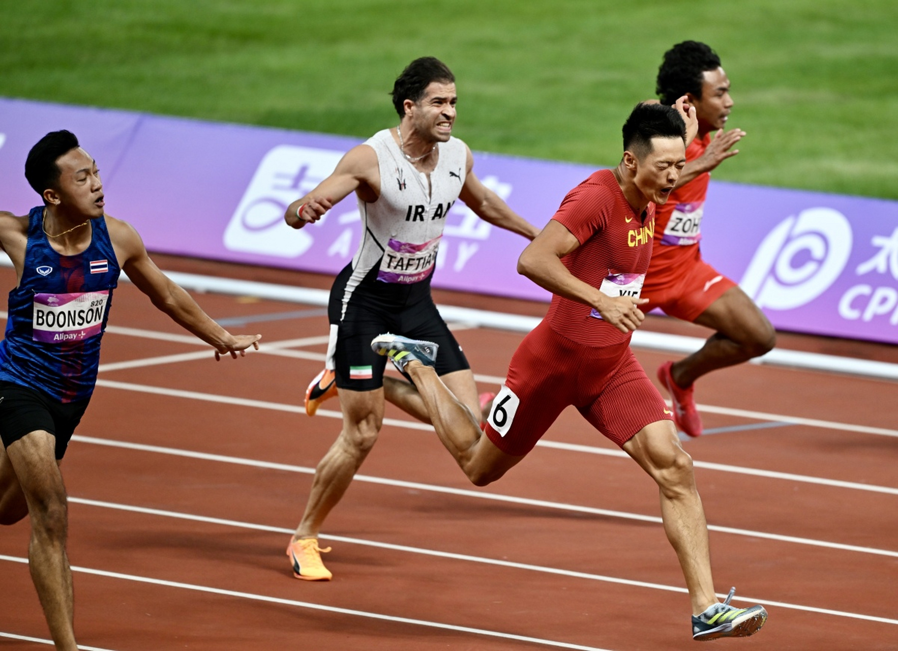 百米飞人,中国选手再度夺冠 百米飞人,中国选手再度夺冠