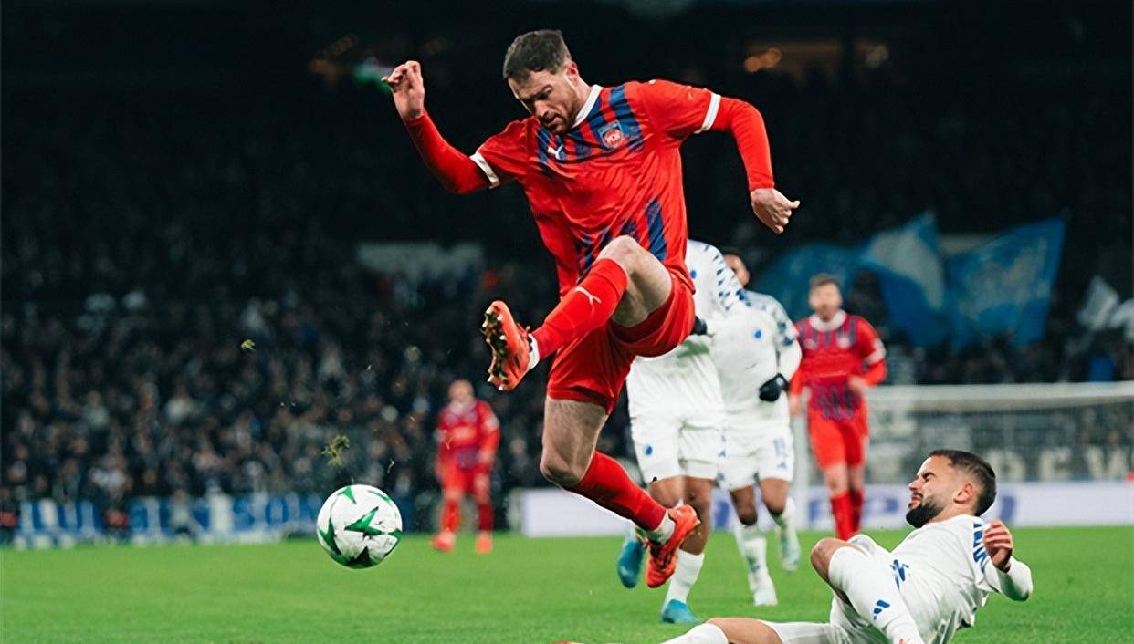 波鸿陷入主场困境，保级艰难