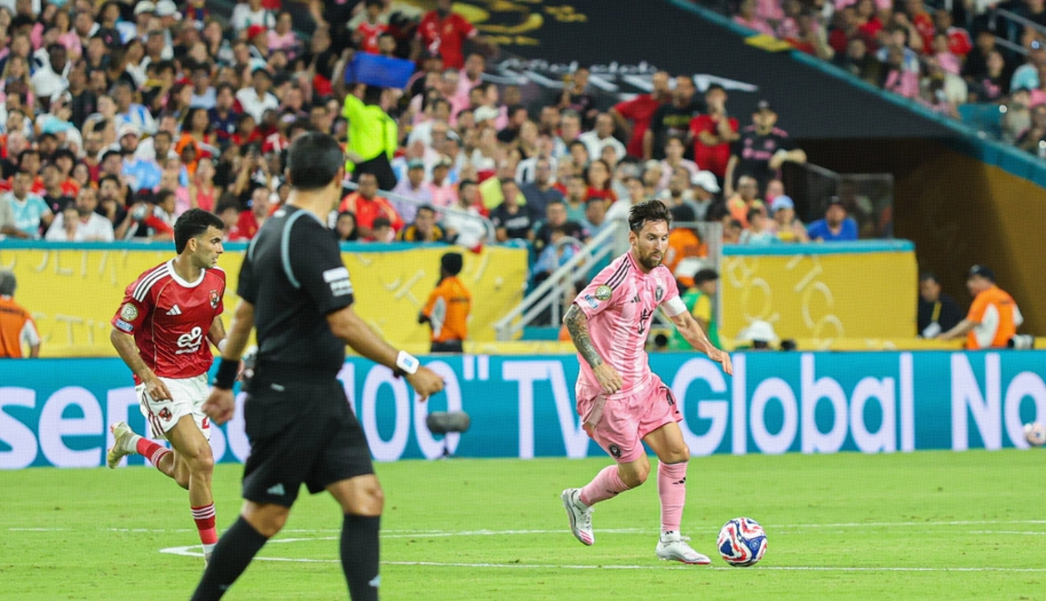 梅西刷新纪录,绝杀震惊球迷 梅西刷新纪录,绝杀震惊球迷