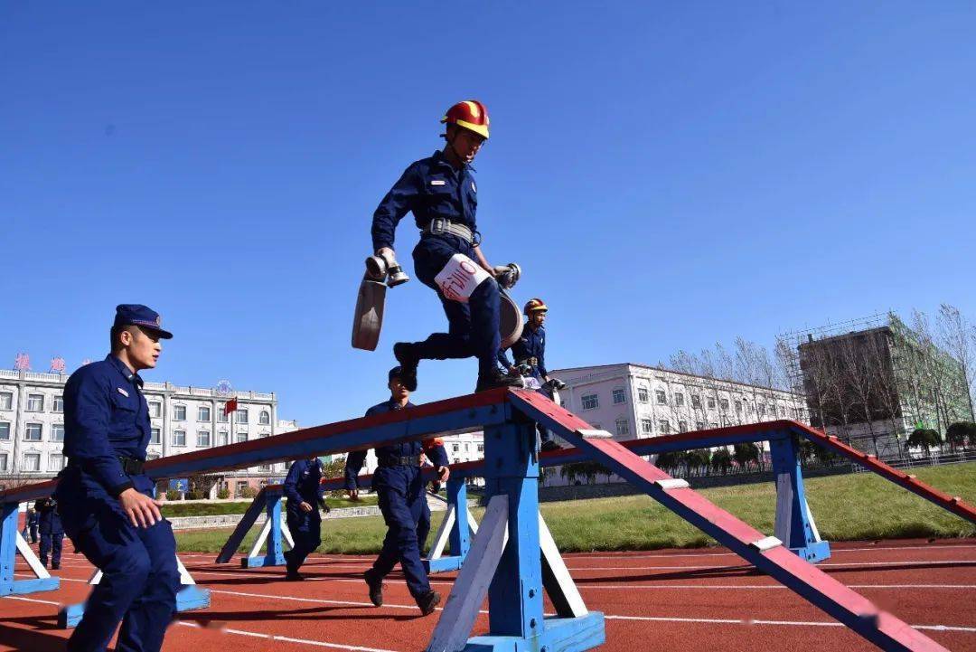 杭州队员斗志昂扬,坚信努力将赛季乘风破浪的简单介绍 杭州队员斗志昂扬,坚信努力将赛季乘风破浪的简单介绍