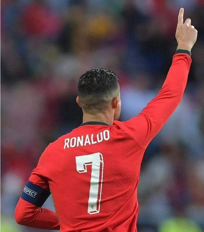 欧国联决赛冠军呼之欲出,悬念时刻一触即发的简单介绍 欧国联决赛冠军呼之欲出,悬念时刻一触即发的简单介绍