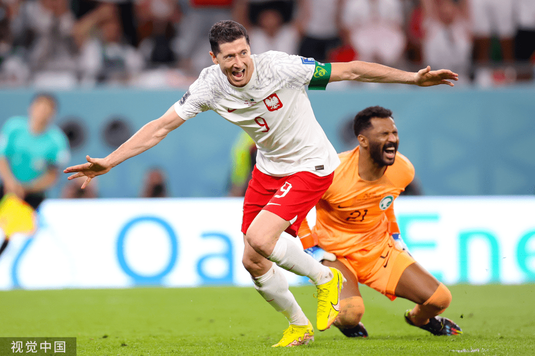 西班牙轻松击败波兰,领跑小组 西班牙轻松击败波兰,领跑小组