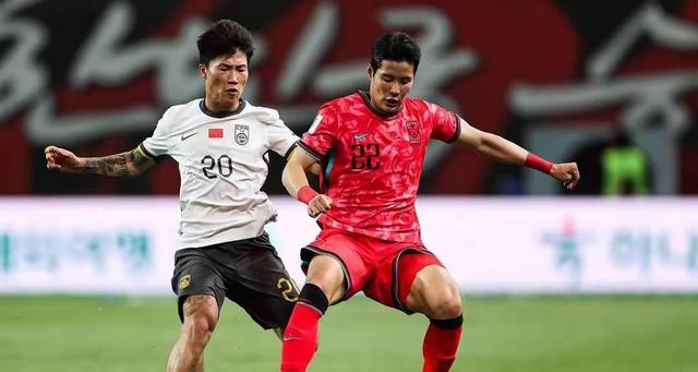 上港VS柔佛亚冠小组赛打响 上港VS柔佛亚冠小组赛打响