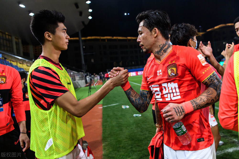 恒大客场1-3不敌山东鲁能，美丽新湖南告急的简单介绍