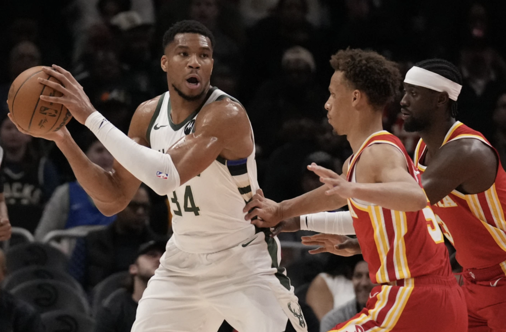 快船大胜鹈鹕，取得四连胜