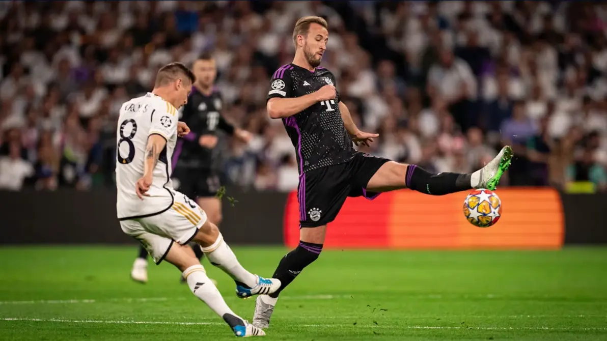 拜仁击败皇马，跻身欧冠半决赛